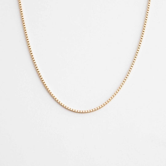 Box chain necklace gold