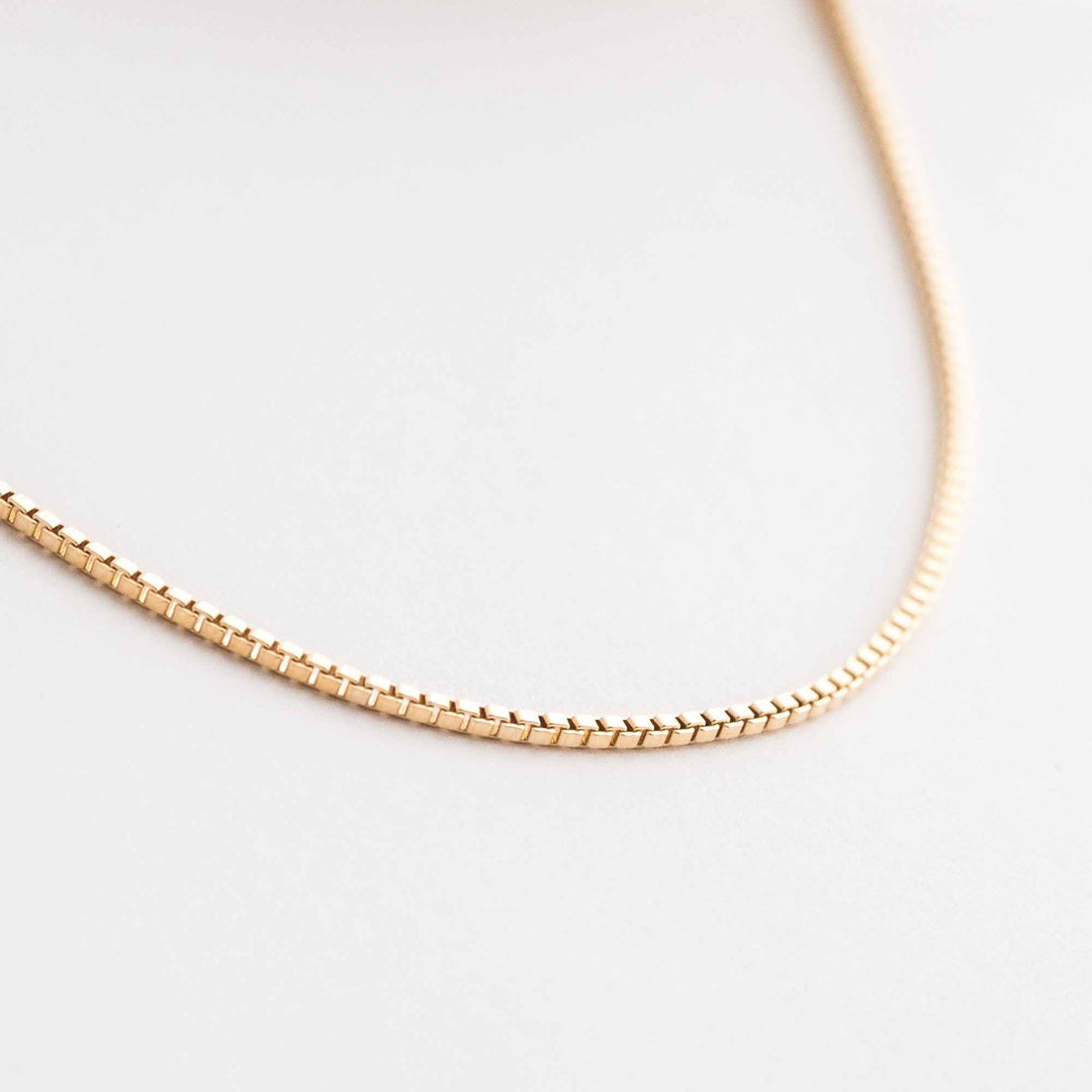 Box chain necklace rose gold