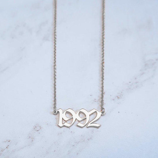 Date necklace - Kenzella